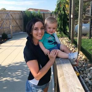 Meet your Posher, Lacey